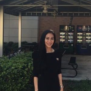 Meet your Posher, Abeer